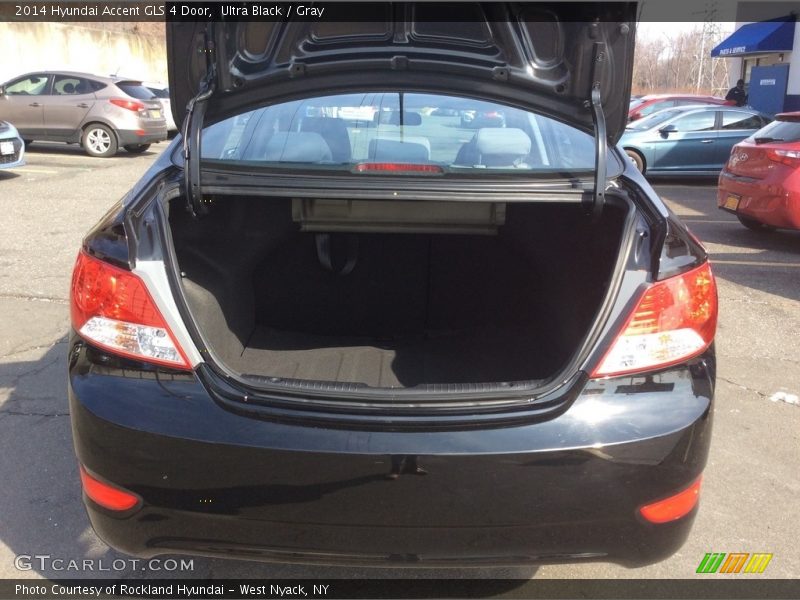 Ultra Black / Gray 2014 Hyundai Accent GLS 4 Door