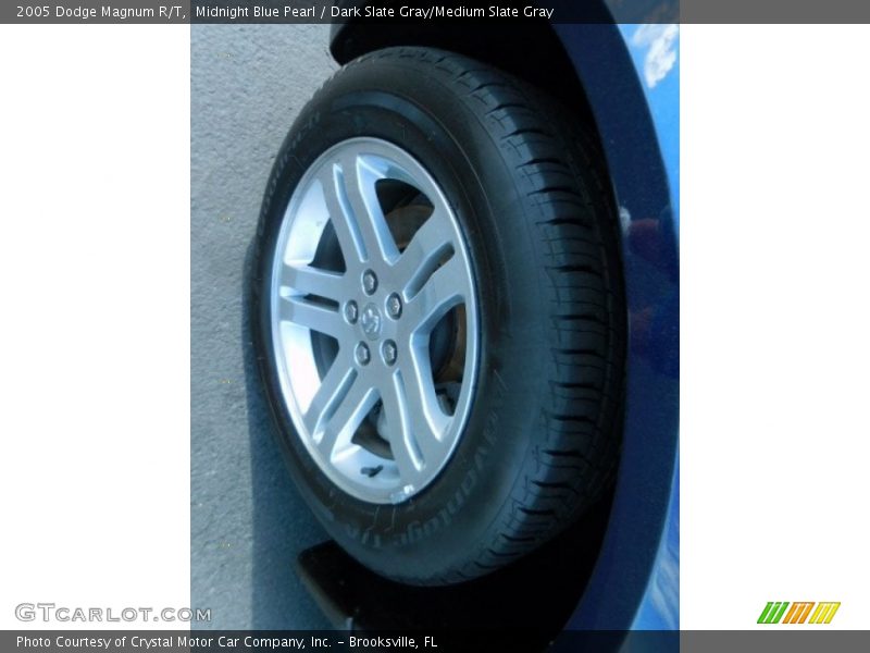 Midnight Blue Pearl / Dark Slate Gray/Medium Slate Gray 2005 Dodge Magnum R/T
