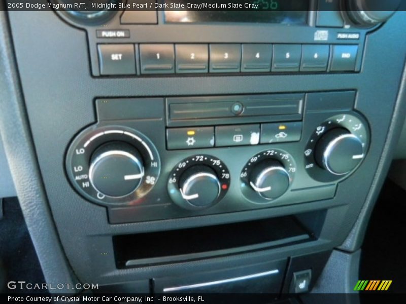 Midnight Blue Pearl / Dark Slate Gray/Medium Slate Gray 2005 Dodge Magnum R/T
