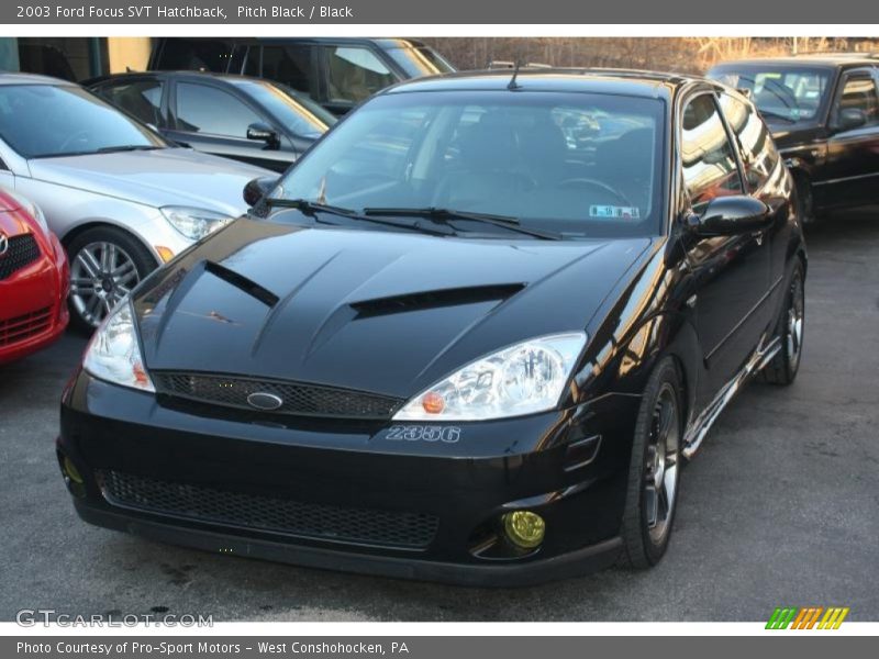 Pitch Black / Black 2003 Ford Focus SVT Hatchback