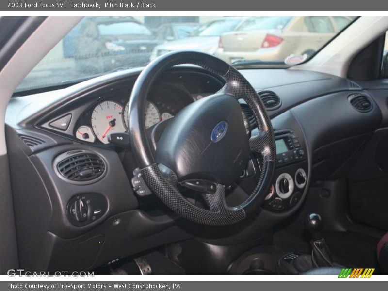 Pitch Black / Black 2003 Ford Focus SVT Hatchback