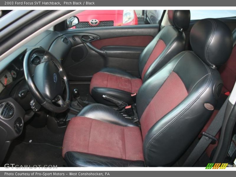Pitch Black / Black 2003 Ford Focus SVT Hatchback