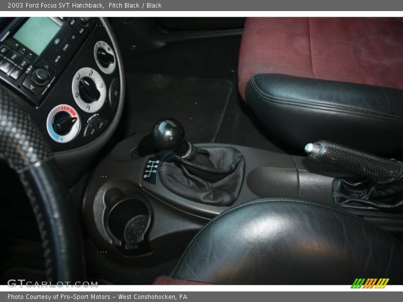 Pitch Black / Black 2003 Ford Focus SVT Hatchback