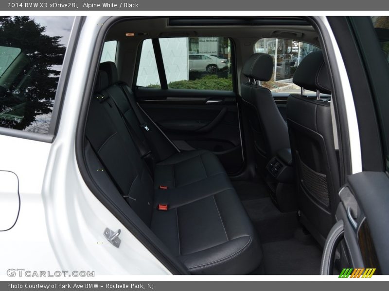 Alpine White / Black 2014 BMW X3 xDrive28i