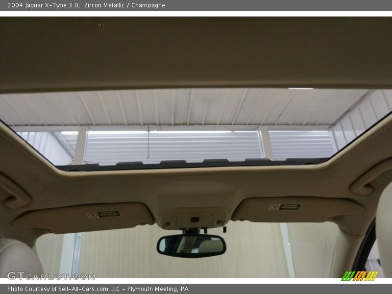 Zircon Metallic / Champagne 2004 Jaguar X-Type 3.0