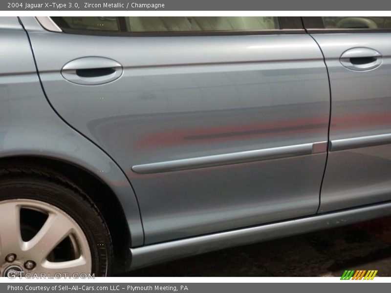 Zircon Metallic / Champagne 2004 Jaguar X-Type 3.0