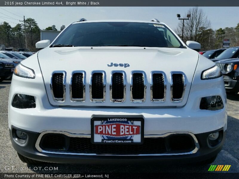 Bright White / Black 2016 Jeep Cherokee Limited 4x4