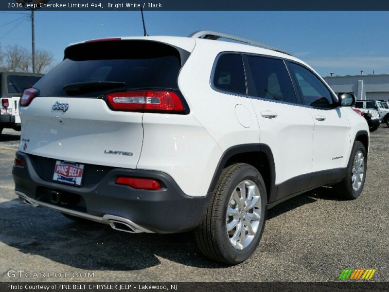 Bright White / Black 2016 Jeep Cherokee Limited 4x4