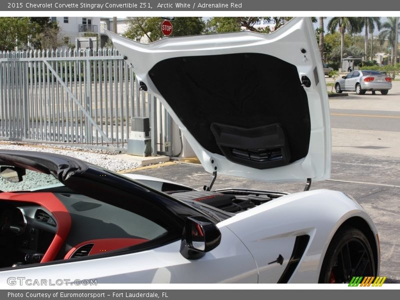 Arctic White / Adrenaline Red 2015 Chevrolet Corvette Stingray Convertible Z51