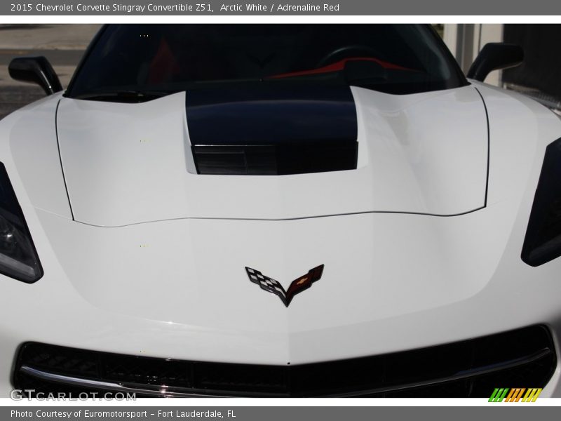 Arctic White / Adrenaline Red 2015 Chevrolet Corvette Stingray Convertible Z51