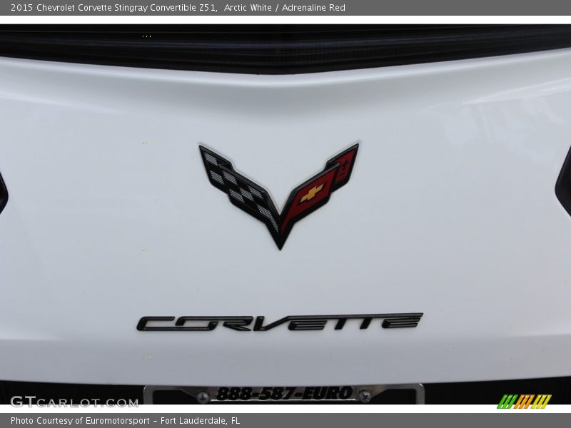 Arctic White / Adrenaline Red 2015 Chevrolet Corvette Stingray Convertible Z51