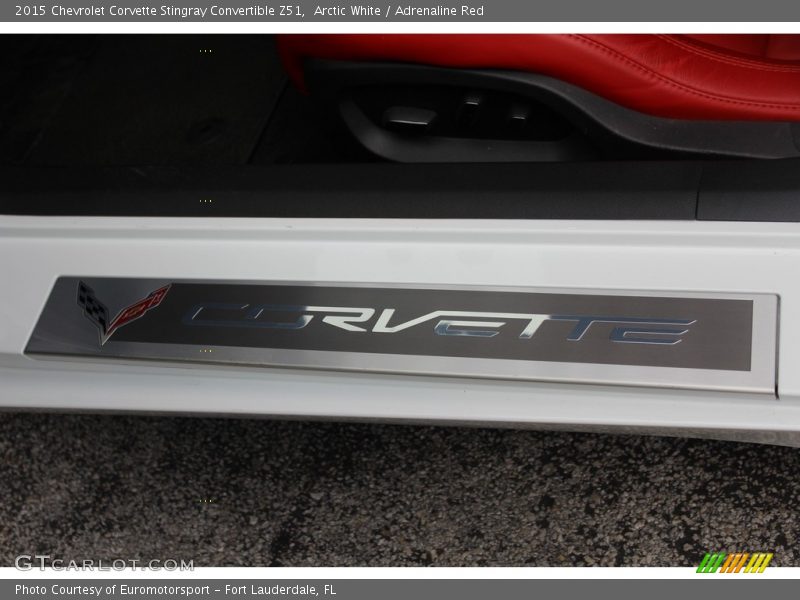 Arctic White / Adrenaline Red 2015 Chevrolet Corvette Stingray Convertible Z51
