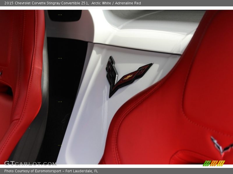 Arctic White / Adrenaline Red 2015 Chevrolet Corvette Stingray Convertible Z51