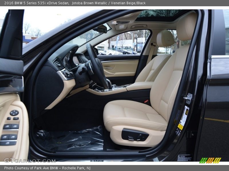 Jotoba Brown Metallic / Venetian Beige/Black 2016 BMW 5 Series 535i xDrive Sedan