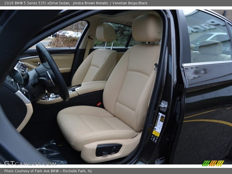 Jotoba Brown Metallic / Venetian Beige/Black 2016 BMW 5 Series 535i xDrive Sedan