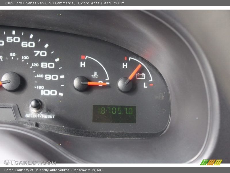 Oxford White / Medium Flint 2005 Ford E Series Van E150 Commercial