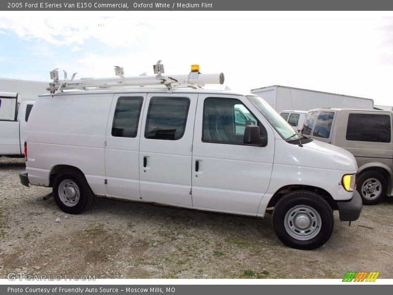 Oxford White / Medium Flint 2005 Ford E Series Van E150 Commercial