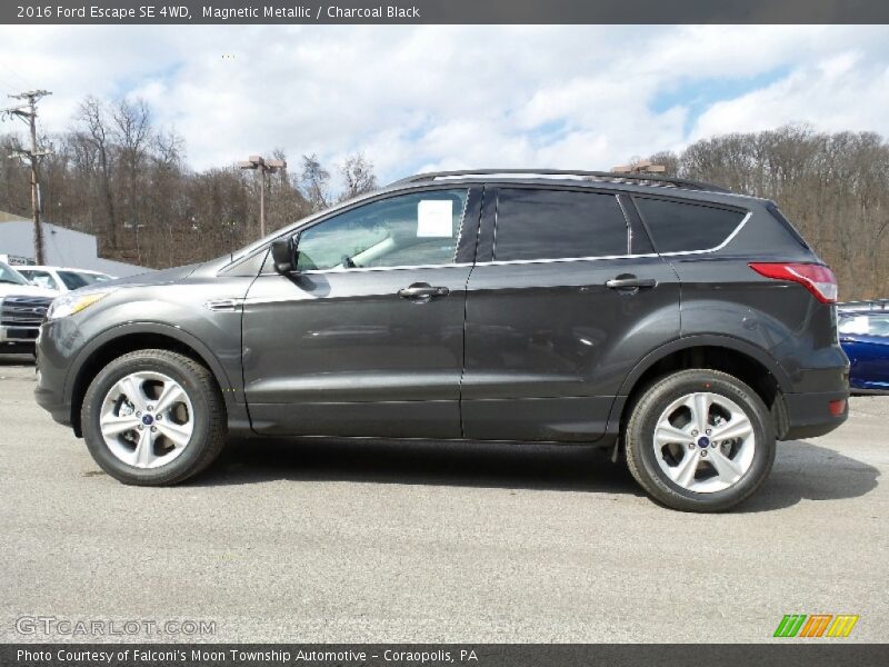 Magnetic Metallic / Charcoal Black 2016 Ford Escape SE 4WD