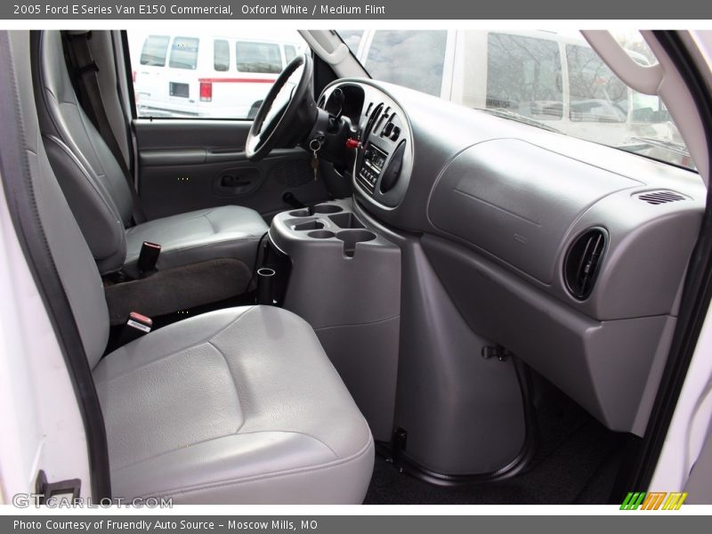 Oxford White / Medium Flint 2005 Ford E Series Van E150 Commercial