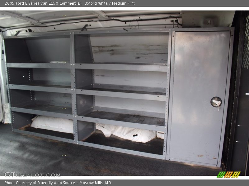 Oxford White / Medium Flint 2005 Ford E Series Van E150 Commercial