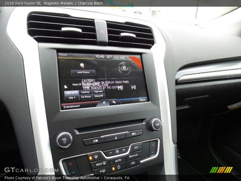 Magnetic Metallic / Charcoal Black 2016 Ford Fusion SE
