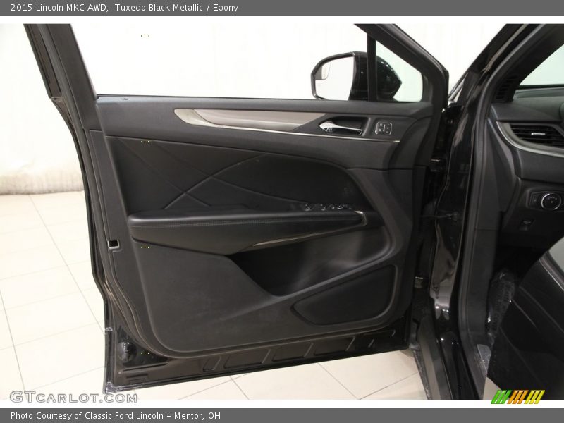 Tuxedo Black Metallic / Ebony 2015 Lincoln MKC AWD
