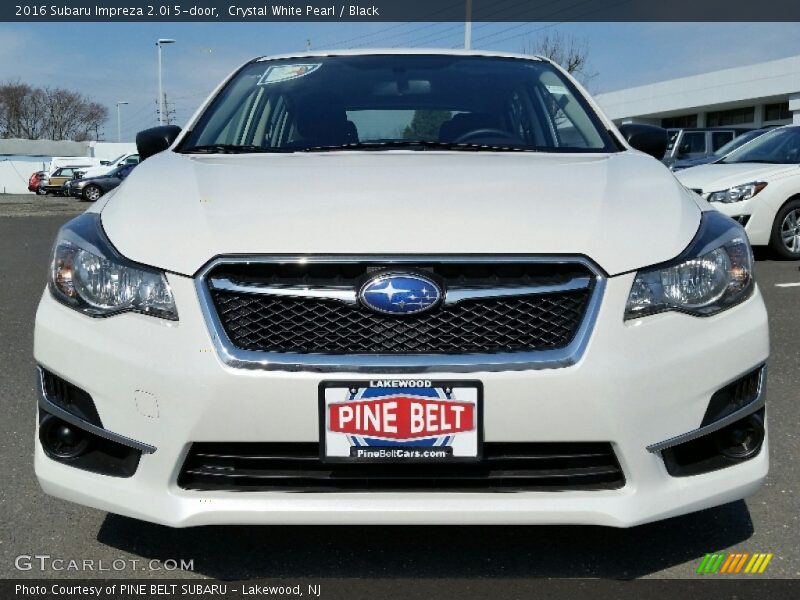 Crystal White Pearl / Black 2016 Subaru Impreza 2.0i 5-door