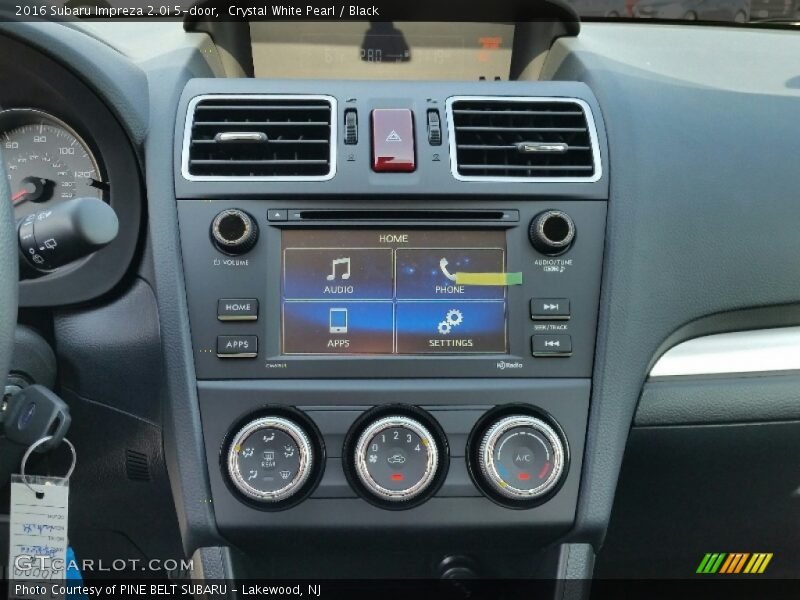 Crystal White Pearl / Black 2016 Subaru Impreza 2.0i 5-door