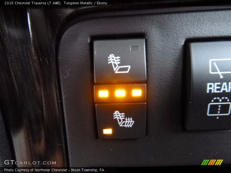 Tungsten Metallic / Ebony 2016 Chevrolet Traverse LT AWD
