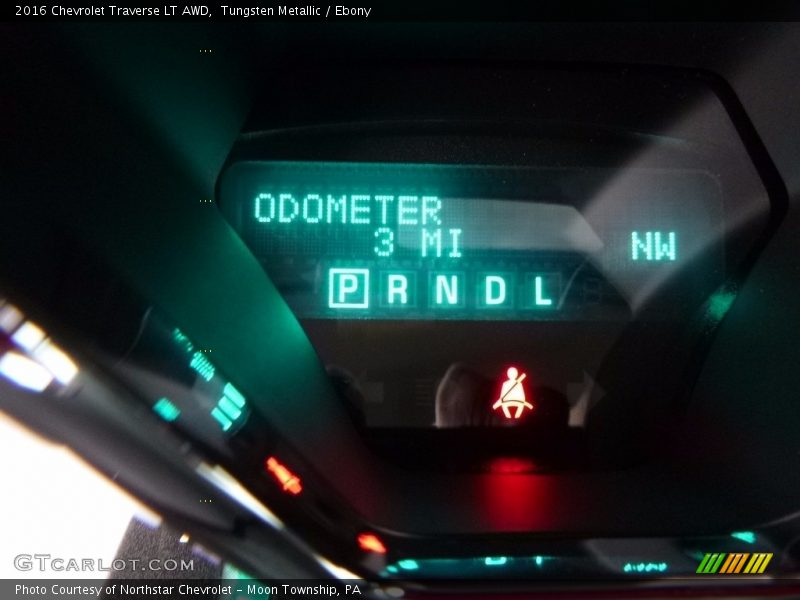 Tungsten Metallic / Ebony 2016 Chevrolet Traverse LT AWD