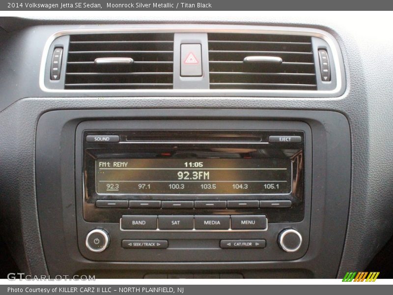 Moonrock Silver Metallic / Titan Black 2014 Volkswagen Jetta SE Sedan