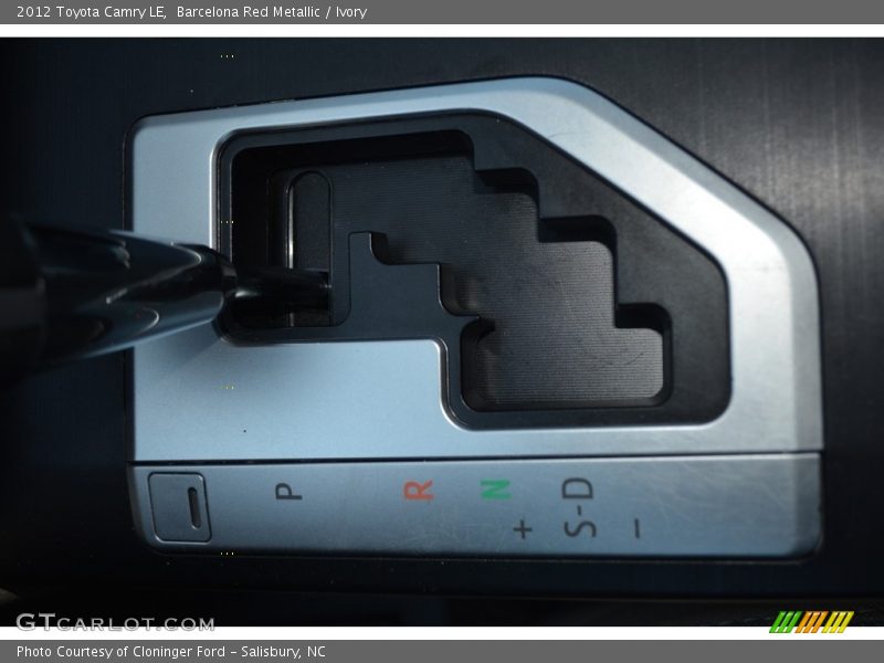 Barcelona Red Metallic / Ivory 2012 Toyota Camry LE