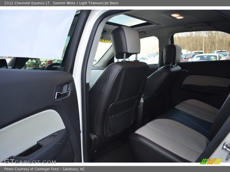 Summit White / Light Titanium/Jet Black 2012 Chevrolet Equinox LT