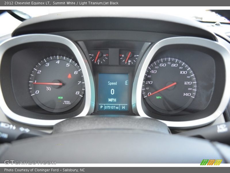 Summit White / Light Titanium/Jet Black 2012 Chevrolet Equinox LT