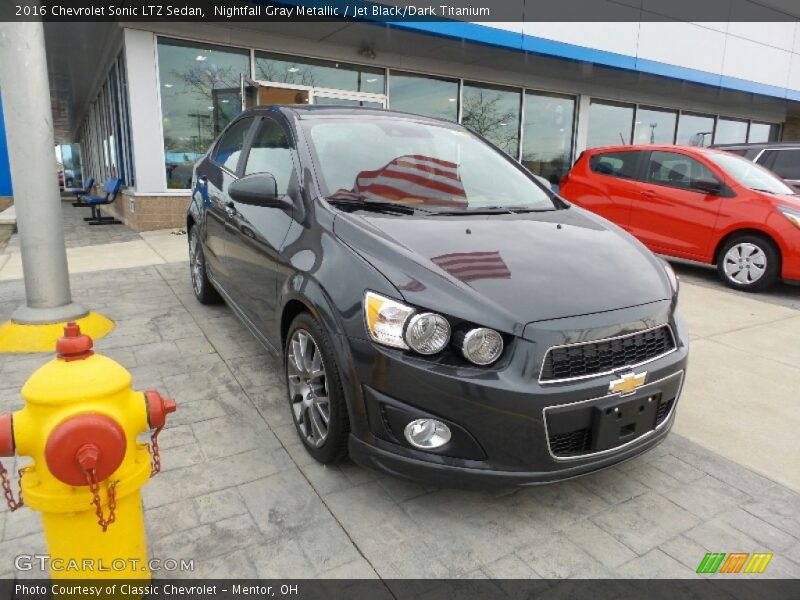 Front 3/4 View of 2016 Sonic LTZ Sedan