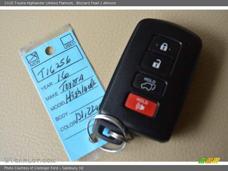 Blizzard Pearl / Almond 2016 Toyota Highlander Limited Platinum
