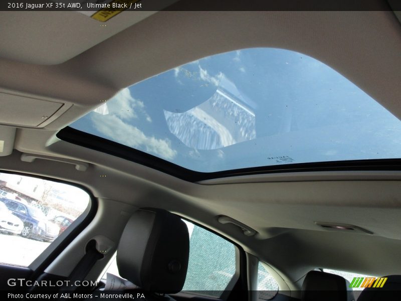 Ultimate Black / Jet 2016 Jaguar XF 35t AWD