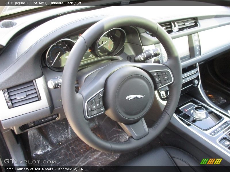 Ultimate Black / Jet 2016 Jaguar XF 35t AWD