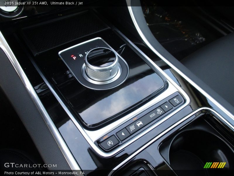 Ultimate Black / Jet 2016 Jaguar XF 35t AWD