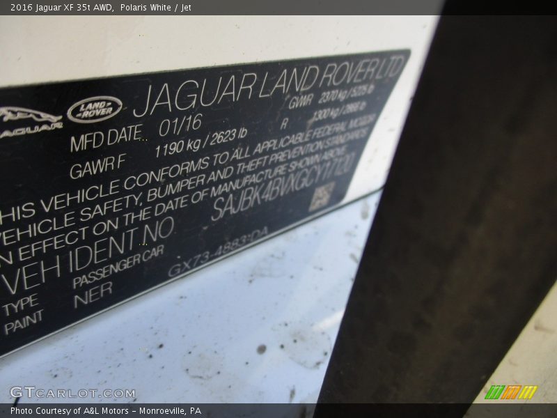 Polaris White / Jet 2016 Jaguar XF 35t AWD