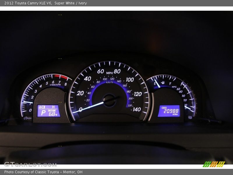 Super White / Ivory 2012 Toyota Camry XLE V6