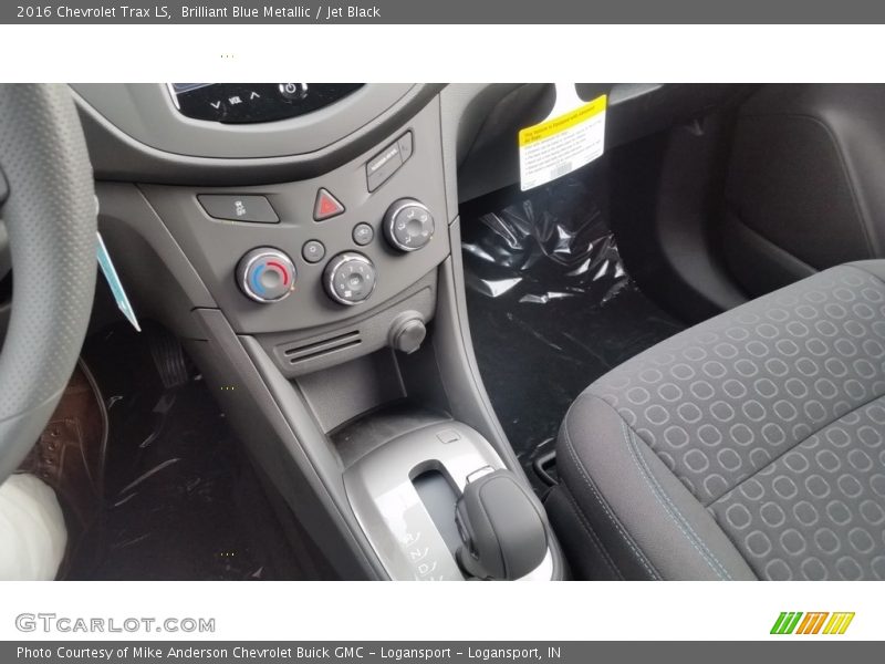Brilliant Blue Metallic / Jet Black 2016 Chevrolet Trax LS