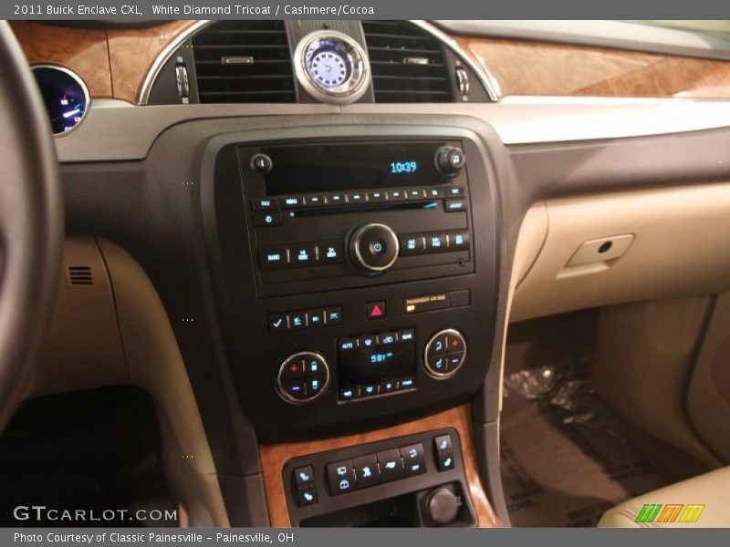 White Diamond Tricoat / Cashmere/Cocoa 2011 Buick Enclave CXL