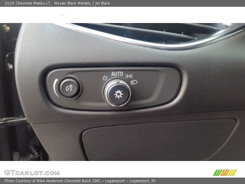 Mosaic Black Metallic / Jet Black 2016 Chevrolet Malibu LT