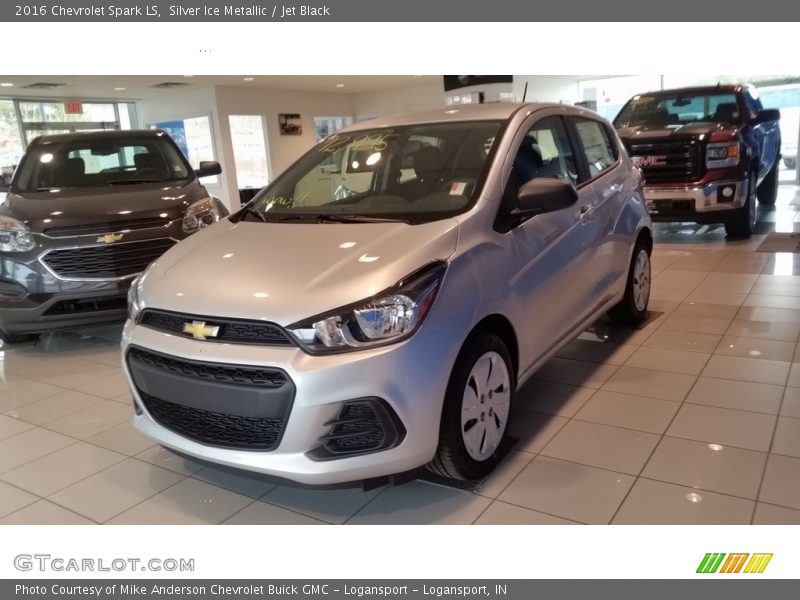 Silver Ice Metallic / Jet Black 2016 Chevrolet Spark LS