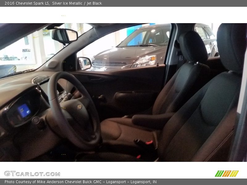Silver Ice Metallic / Jet Black 2016 Chevrolet Spark LS