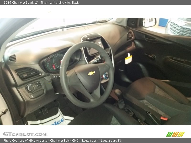 Silver Ice Metallic / Jet Black 2016 Chevrolet Spark LS