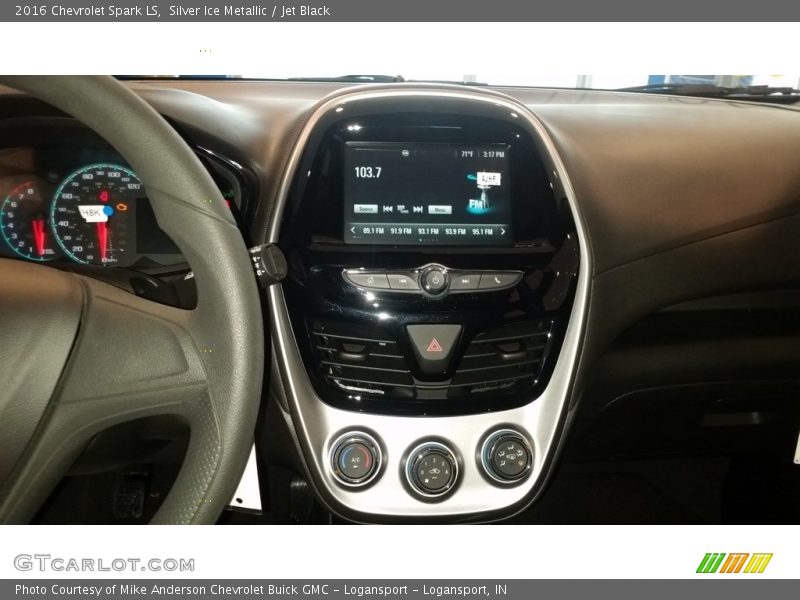 Silver Ice Metallic / Jet Black 2016 Chevrolet Spark LS