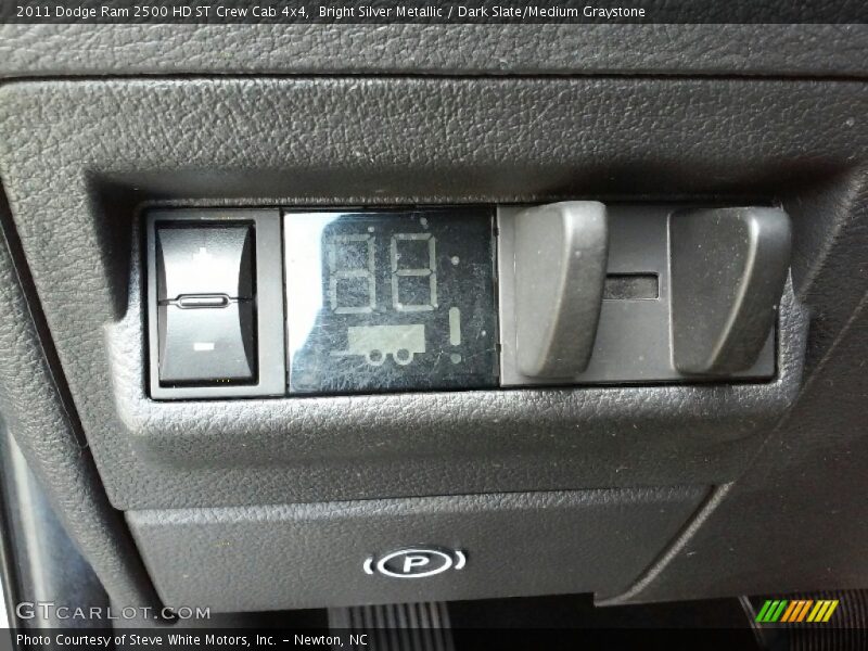Bright Silver Metallic / Dark Slate/Medium Graystone 2011 Dodge Ram 2500 HD ST Crew Cab 4x4