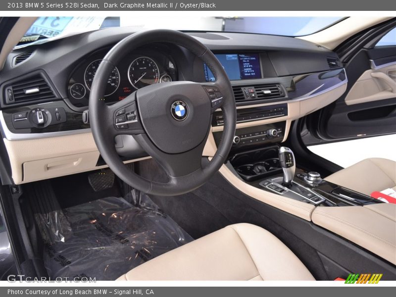 Dark Graphite Metallic II / Oyster/Black 2013 BMW 5 Series 528i Sedan